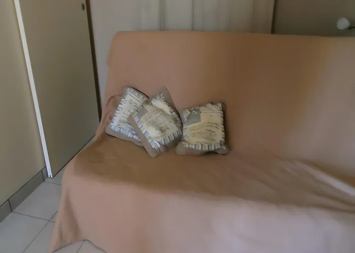 La Colline Des Pins * Aniane